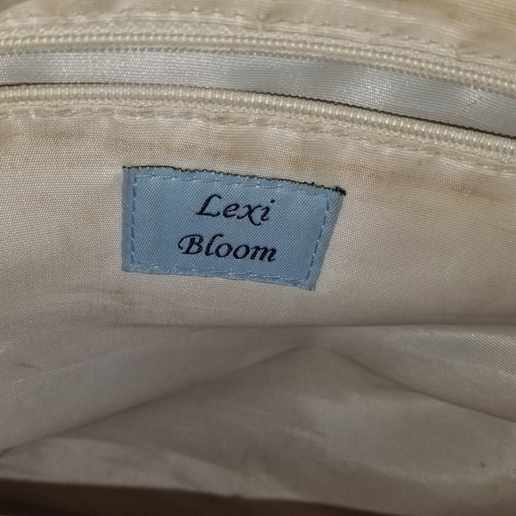 Purse - Picture 6 of 6